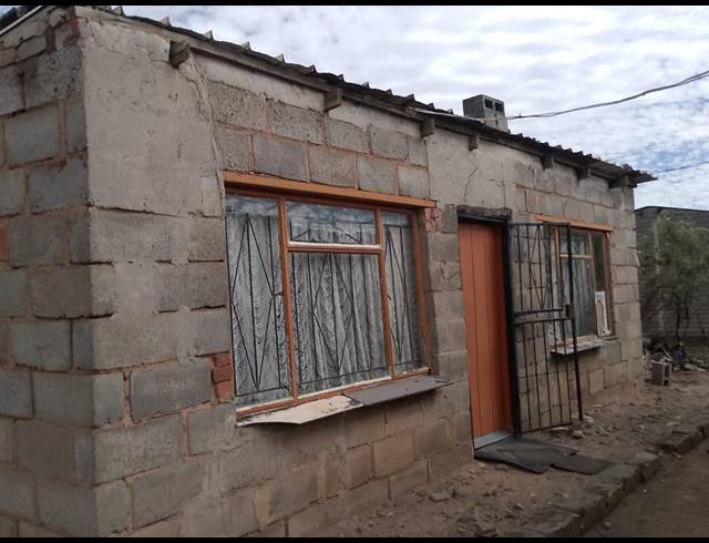 2 BEDROOM HOUSE FOR SALE IN TURFLAAGTE